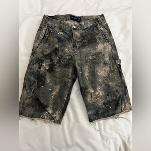 Abercrombie men’s cut off raw hem long short utility / carpenter